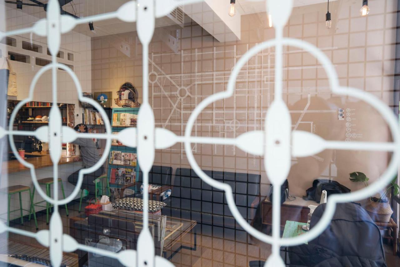 Lento Hostel Tainan Extérieur photo